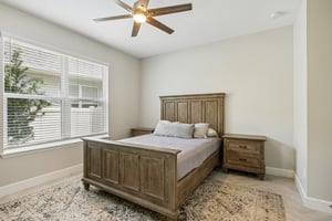 Spruce Creek Cir-S2407-020.jpg