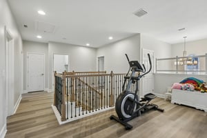 Spruce Creek Cir-S2407-027.jpg