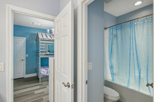 Spruce Creek Cir-S2407-035.jpg