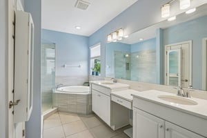 Spruce Creek Cir-S2407-041.jpg