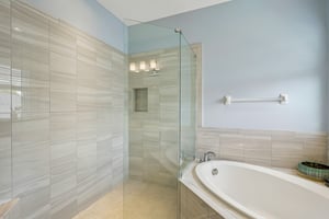 Spruce Creek Cir-S2407-042.jpg