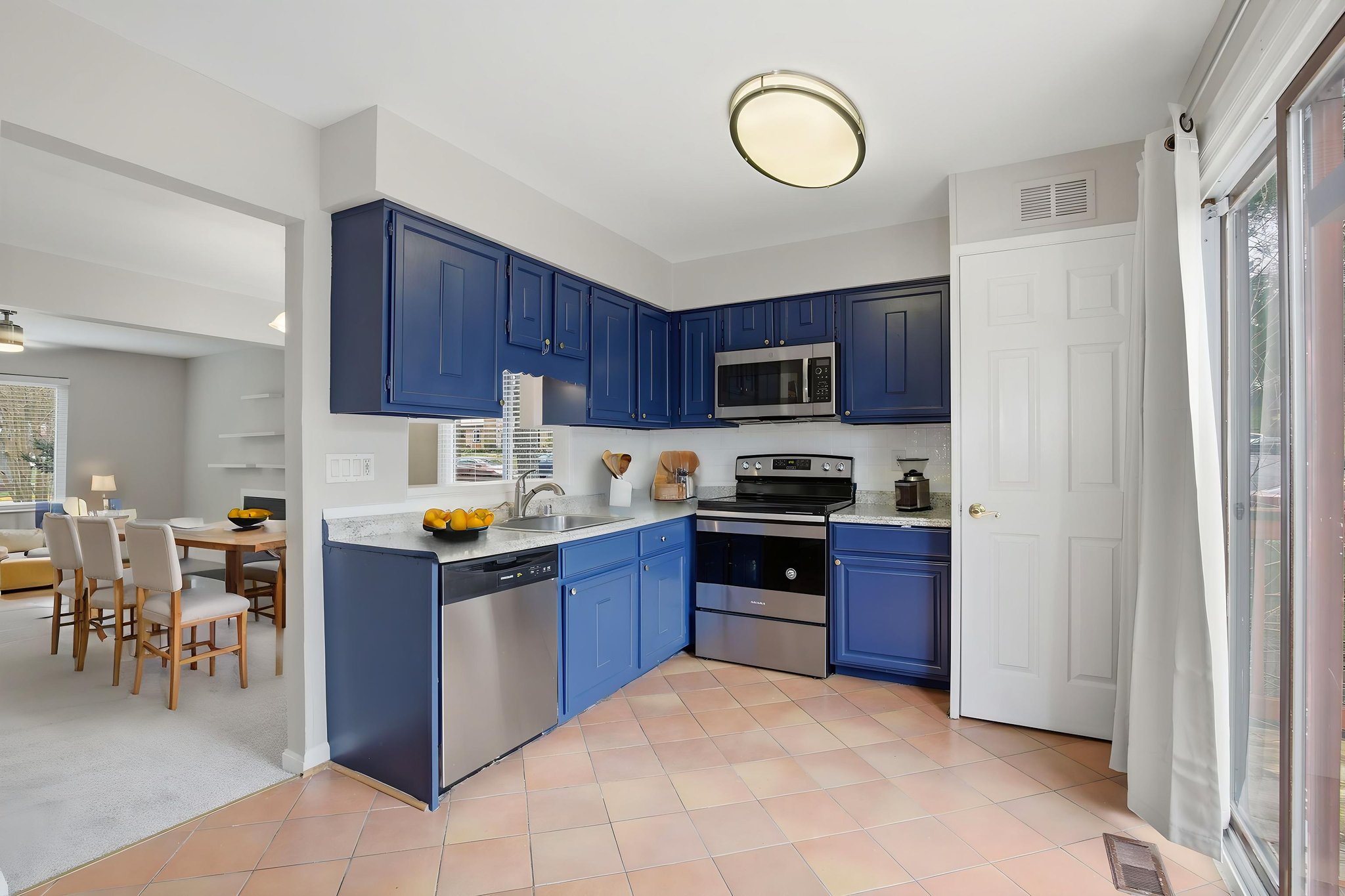 9087 Centerway Rd Gaithersburg MD 20879_017 virtually staged.jpeg