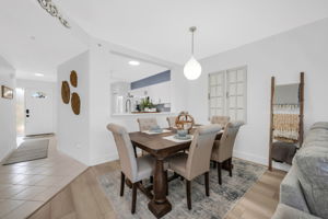 Dining - Foyer