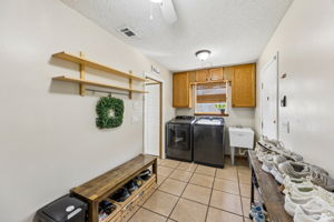 Mudroom/Laundry Room