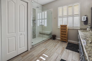 Bathroom 1 - 495A1306_1