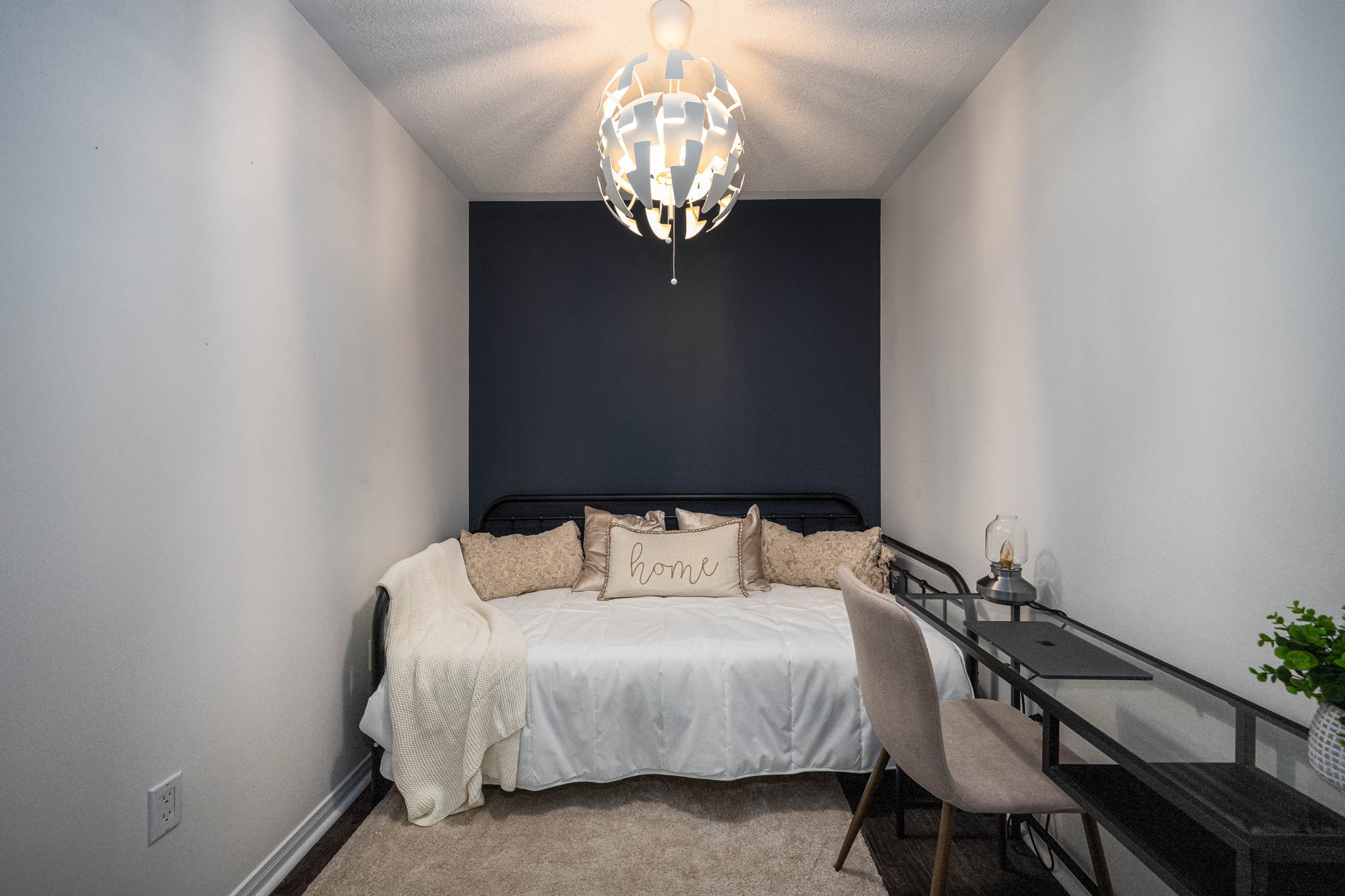 Toronto property showcase — delivered property photograph 16