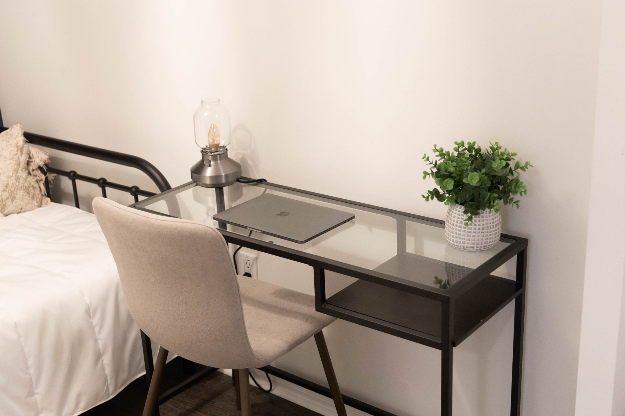 Toronto property showcase — delivered property photograph 36