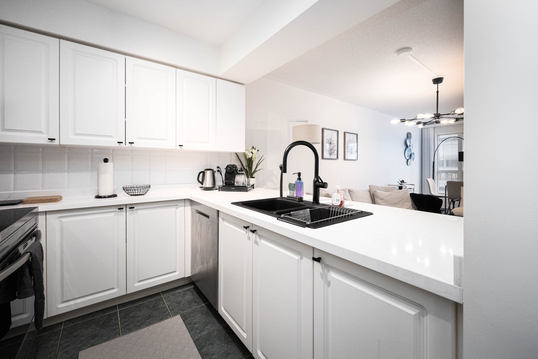 Toronto property showcase — delivered property photograph 11