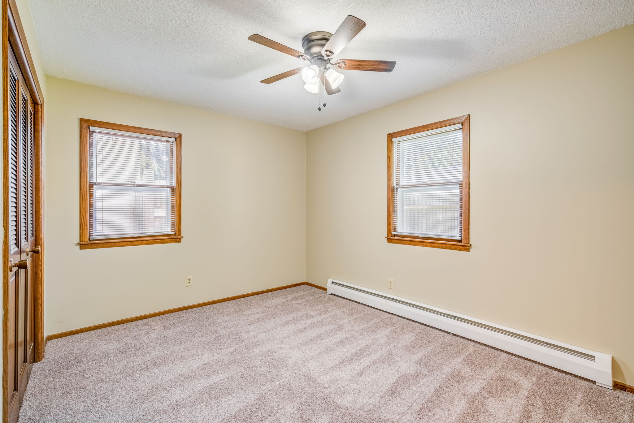 8 Bedroom