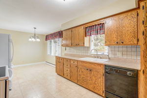 6 Kitchen