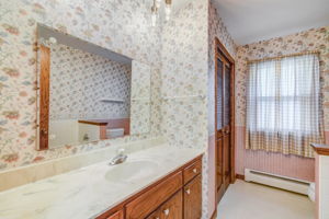 9 Bathroom