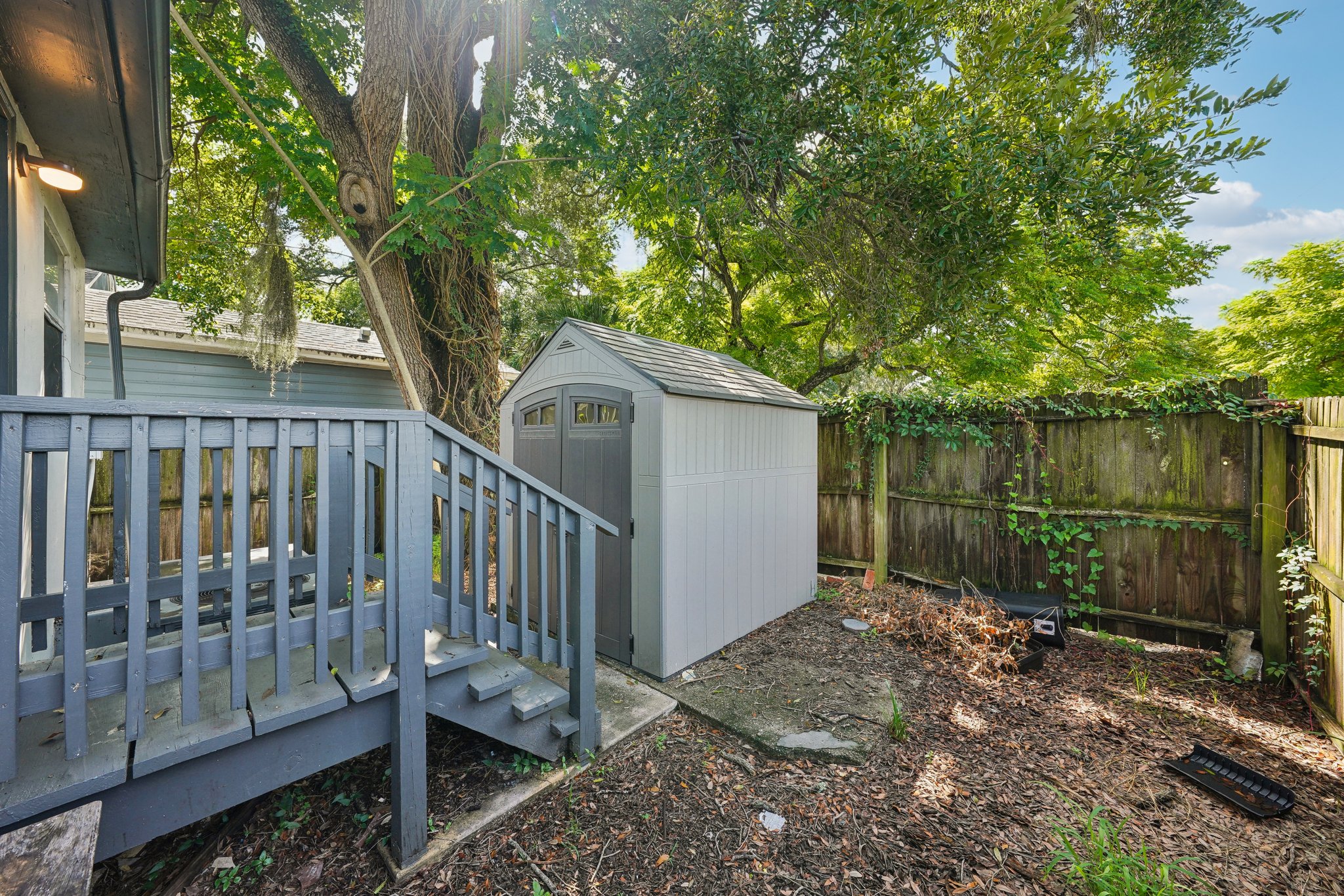E 28th Ave-047.jpg