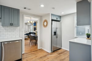 E 28th Ave-025.jpg