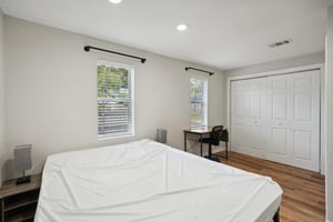 E 28th Ave-034.jpg