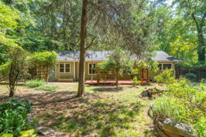 909 Forest Hill Dr-33