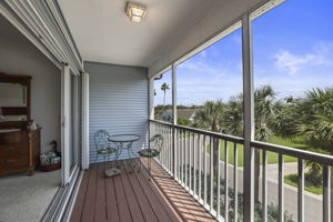 Bedroom 1 Balcony - 495A9615 (1)