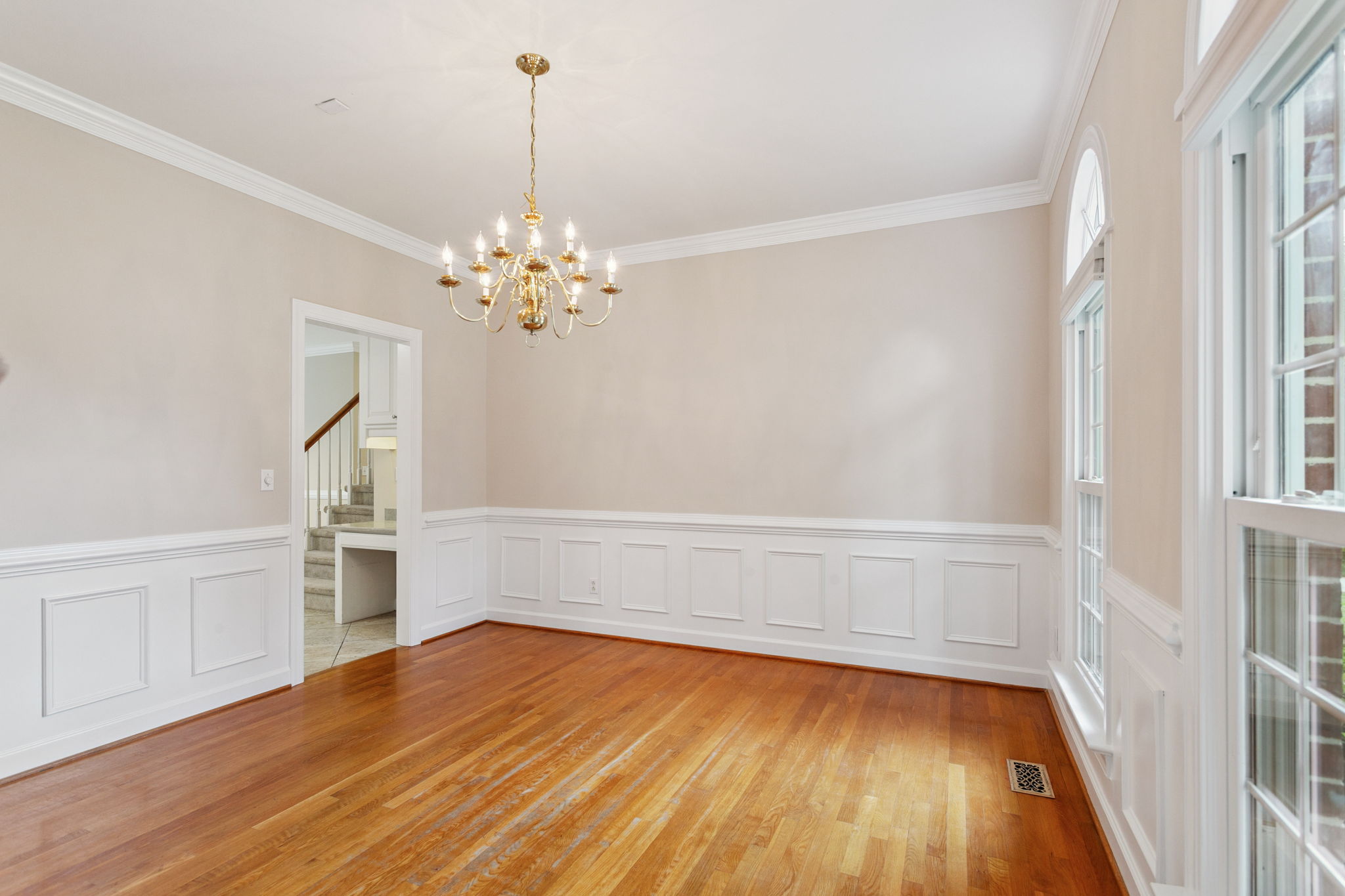 Inviting dining room with timeless charm.
