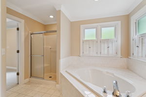 Spacious en suite with plenty of space.