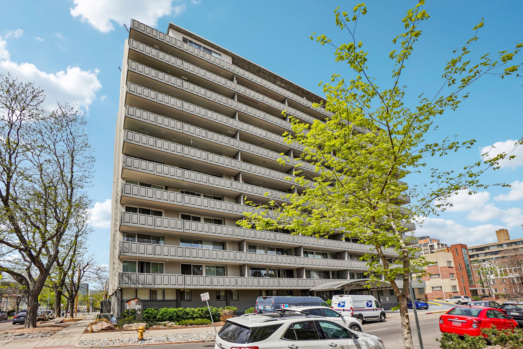 Logan St 4j-S1004-003.jpg