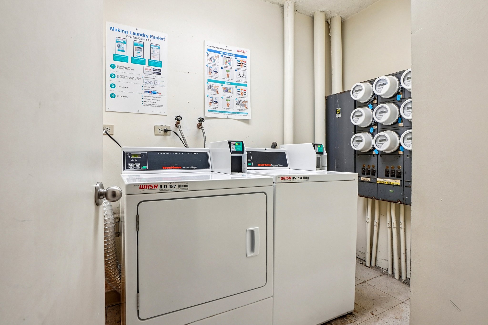 Logan St 4j-1004-911.jpg