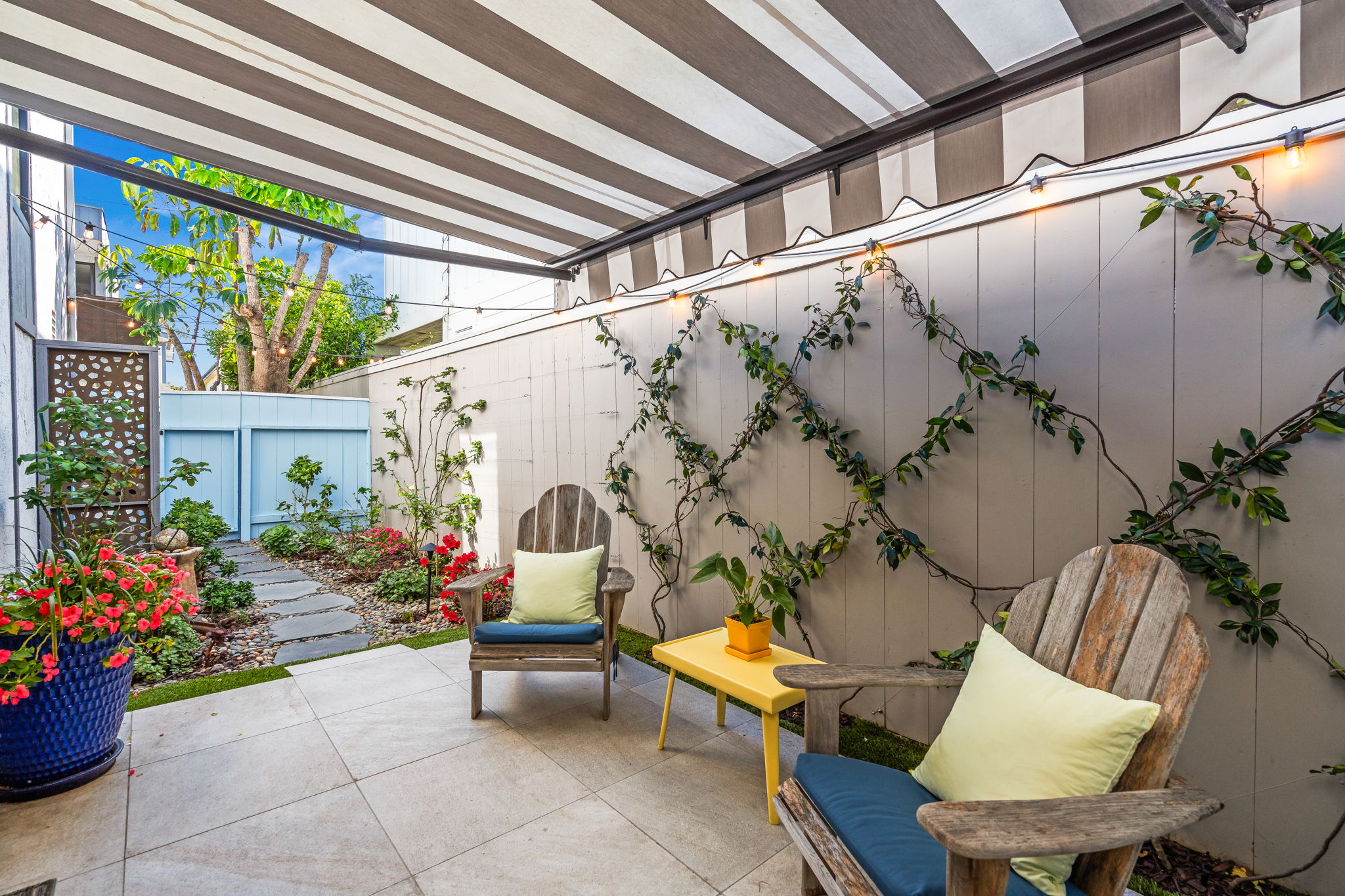 909 Olive Ave-52