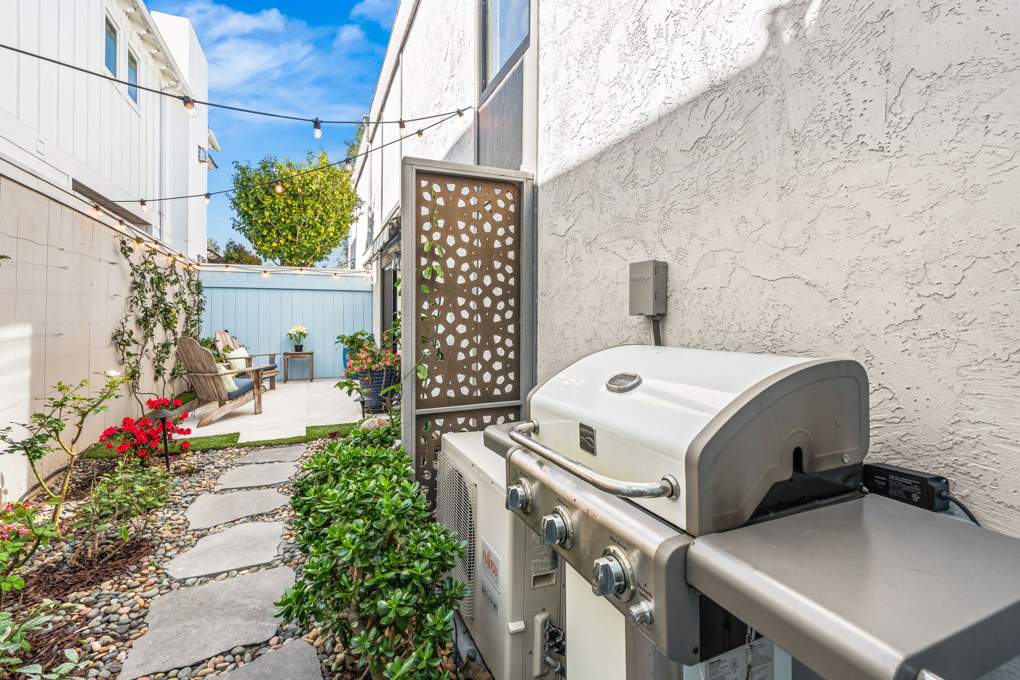 909 Olive Ave-33