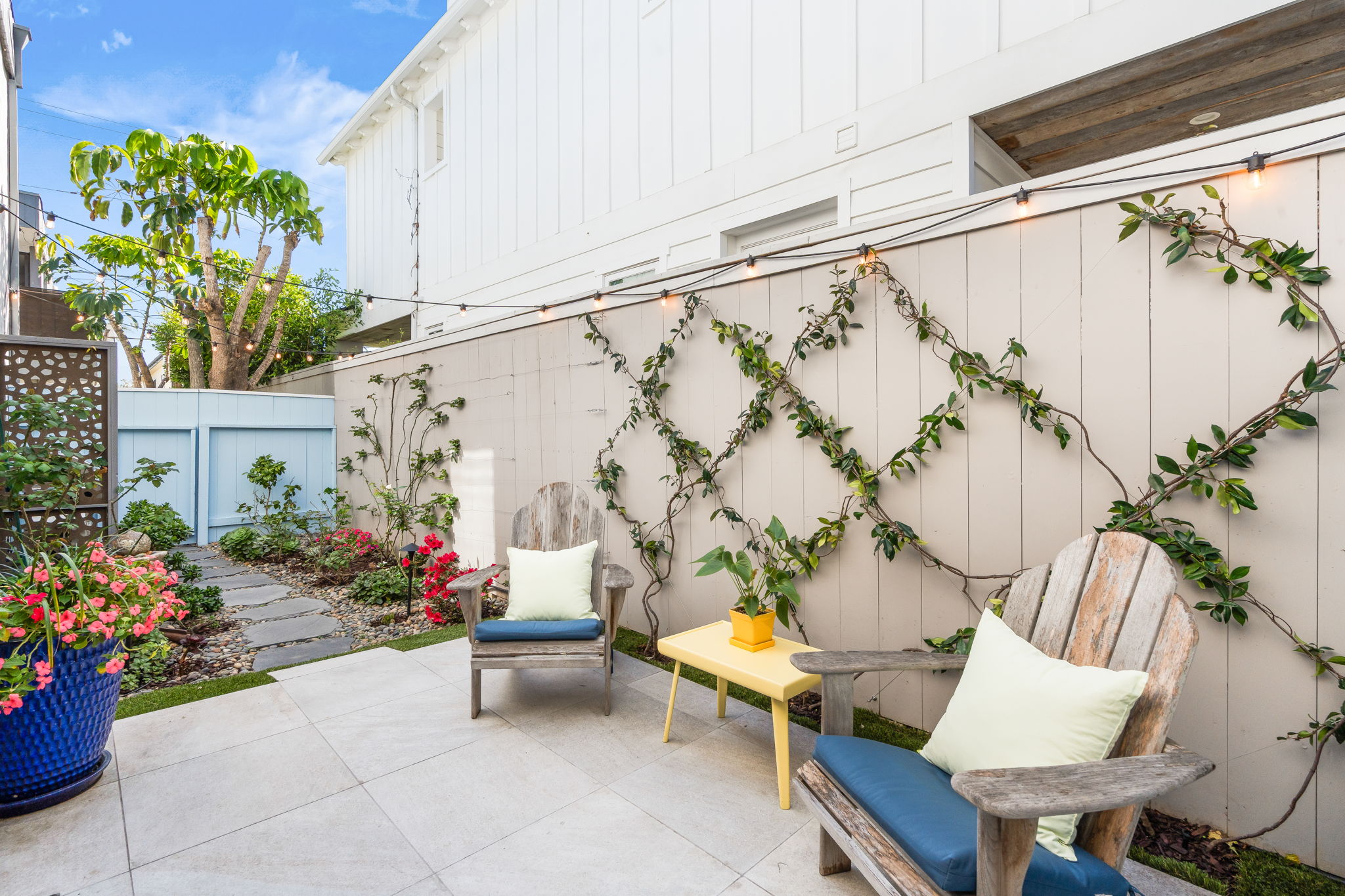 909 Olive Ave-29