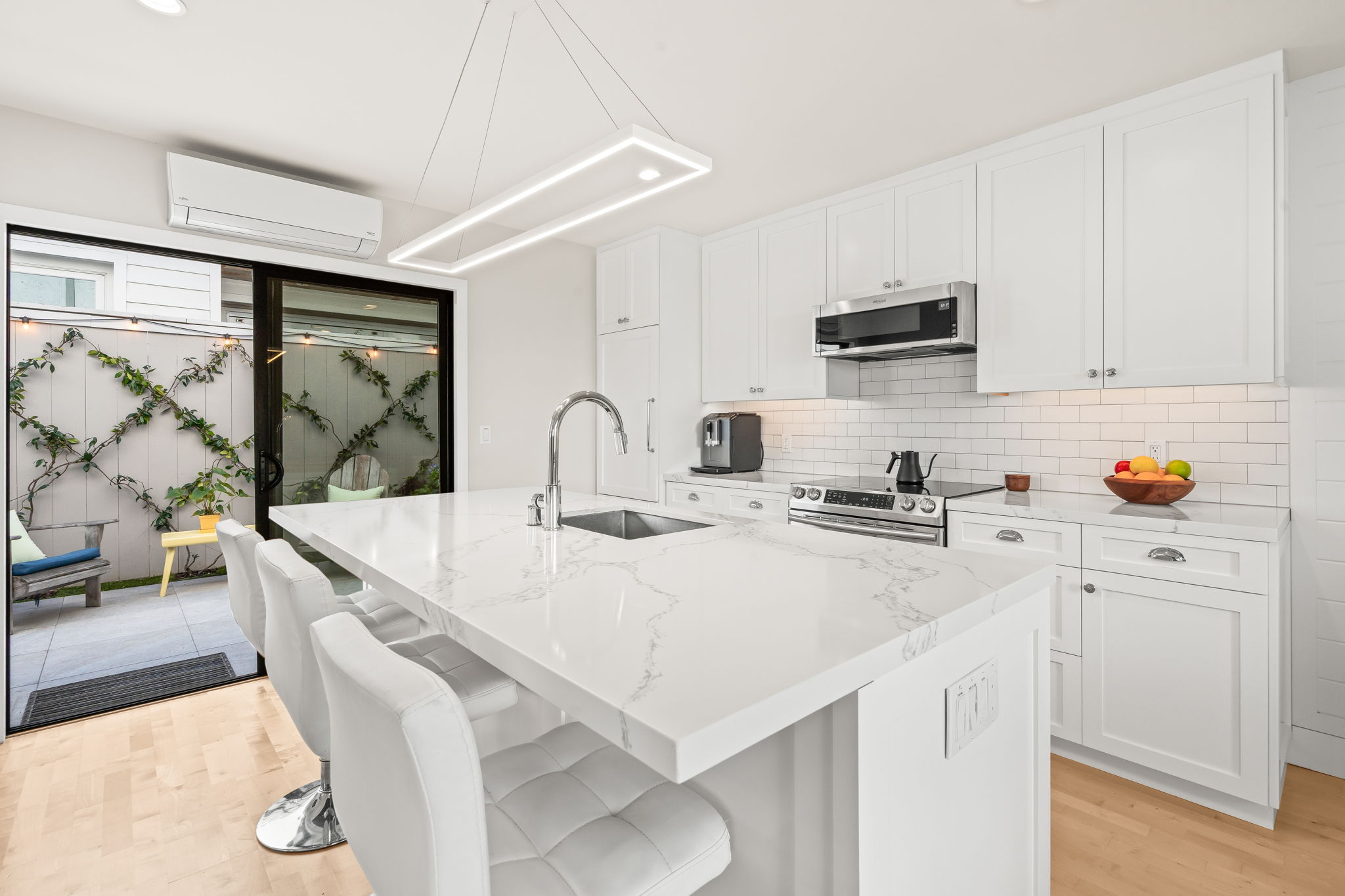 909 Olive Ave-28