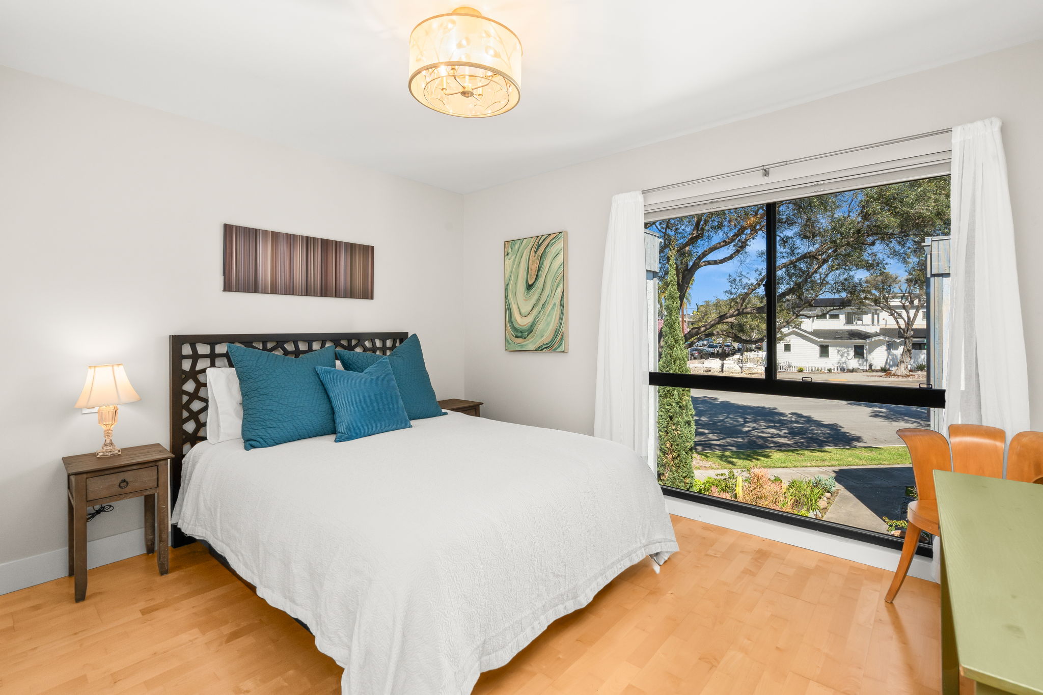 909 Olive Ave-5