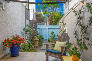 909 Olive Ave-53