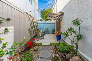 909 Olive Ave-49