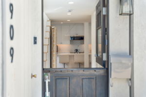 909 Olive Ave-37