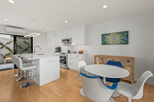 909 Olive Ave-25