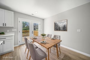 DSC04195_print virtually staged.jpeg