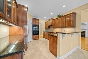909 Rivers Edge Dr, Graham, NC 27253, USA Photo 32