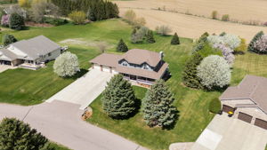  Photo 45