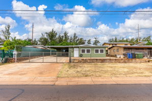  Photo 40