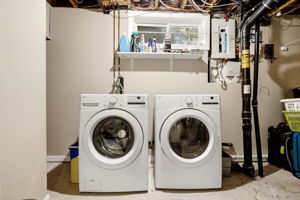  Photo 30