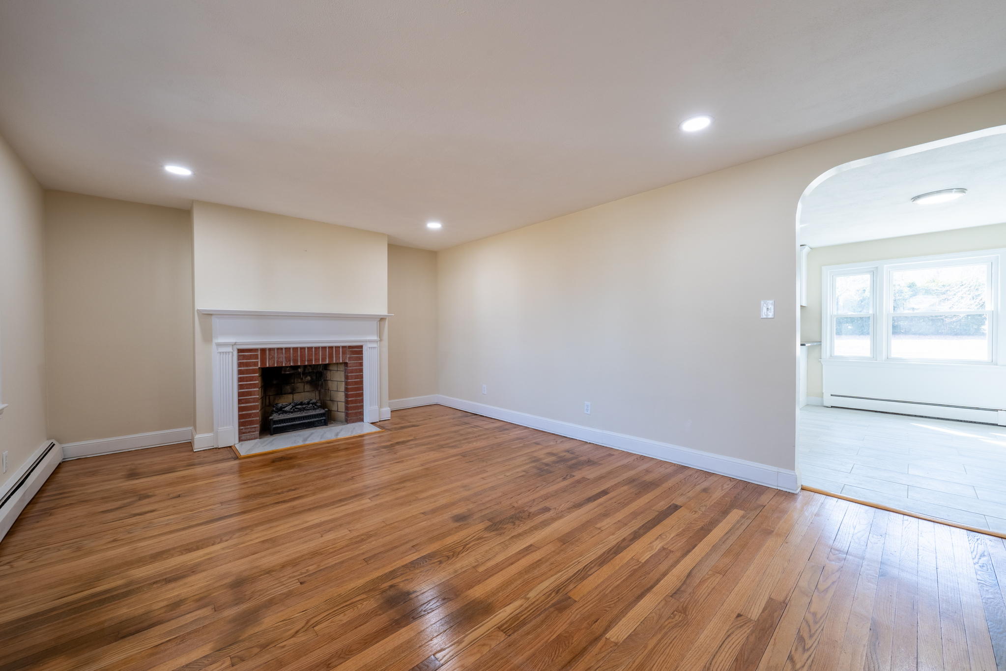 91 Griswold Rd, Wethersfield, CT 06109 Ed McCullough Photography