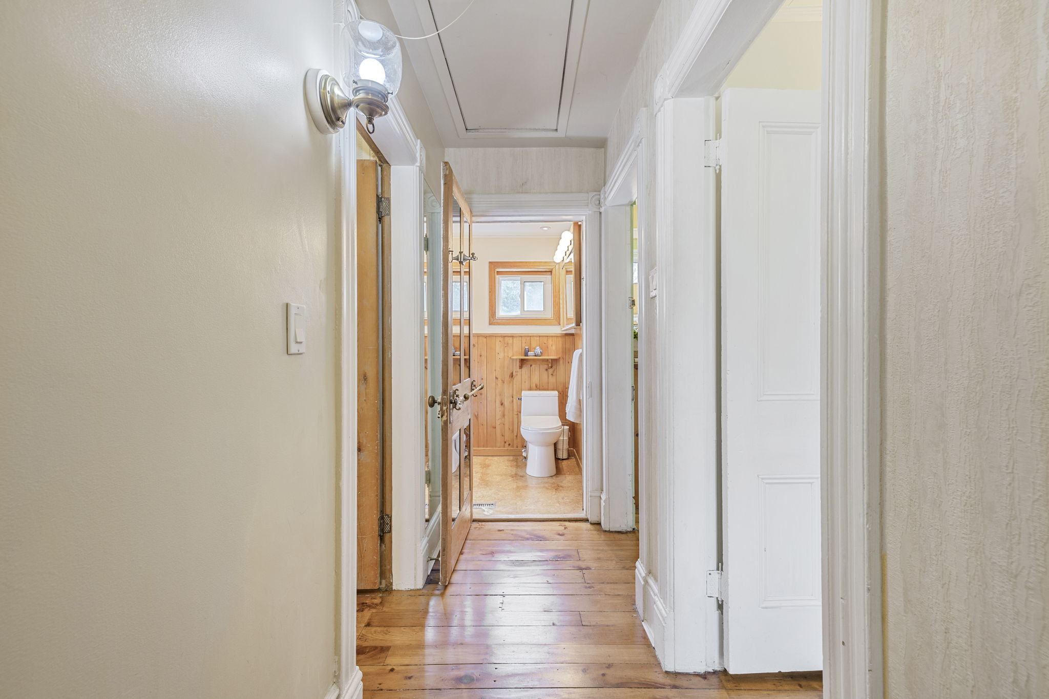  Photo 43