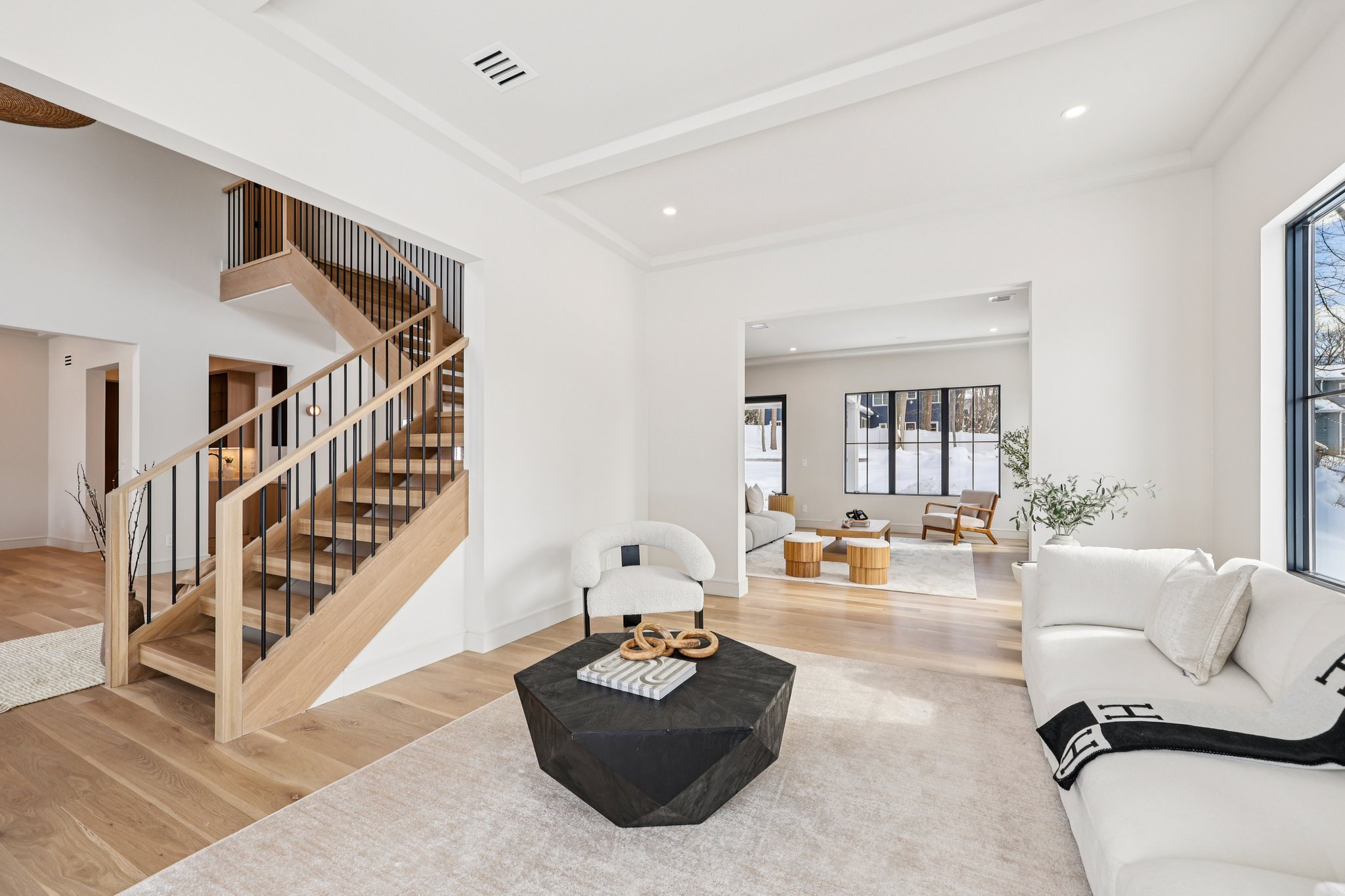 MacArthur Ave-S2502-025.jpg