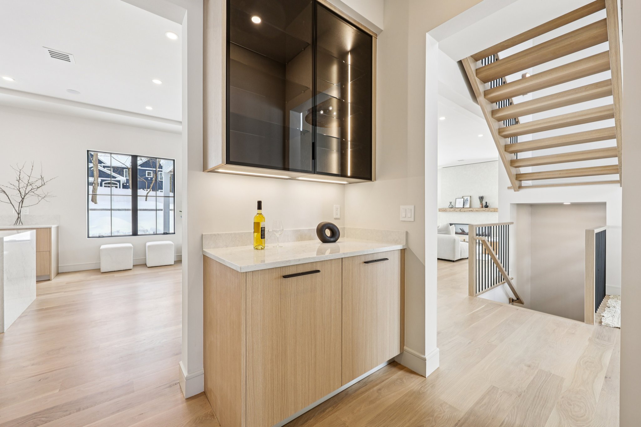 MacArthur Ave-S2502-031.jpg