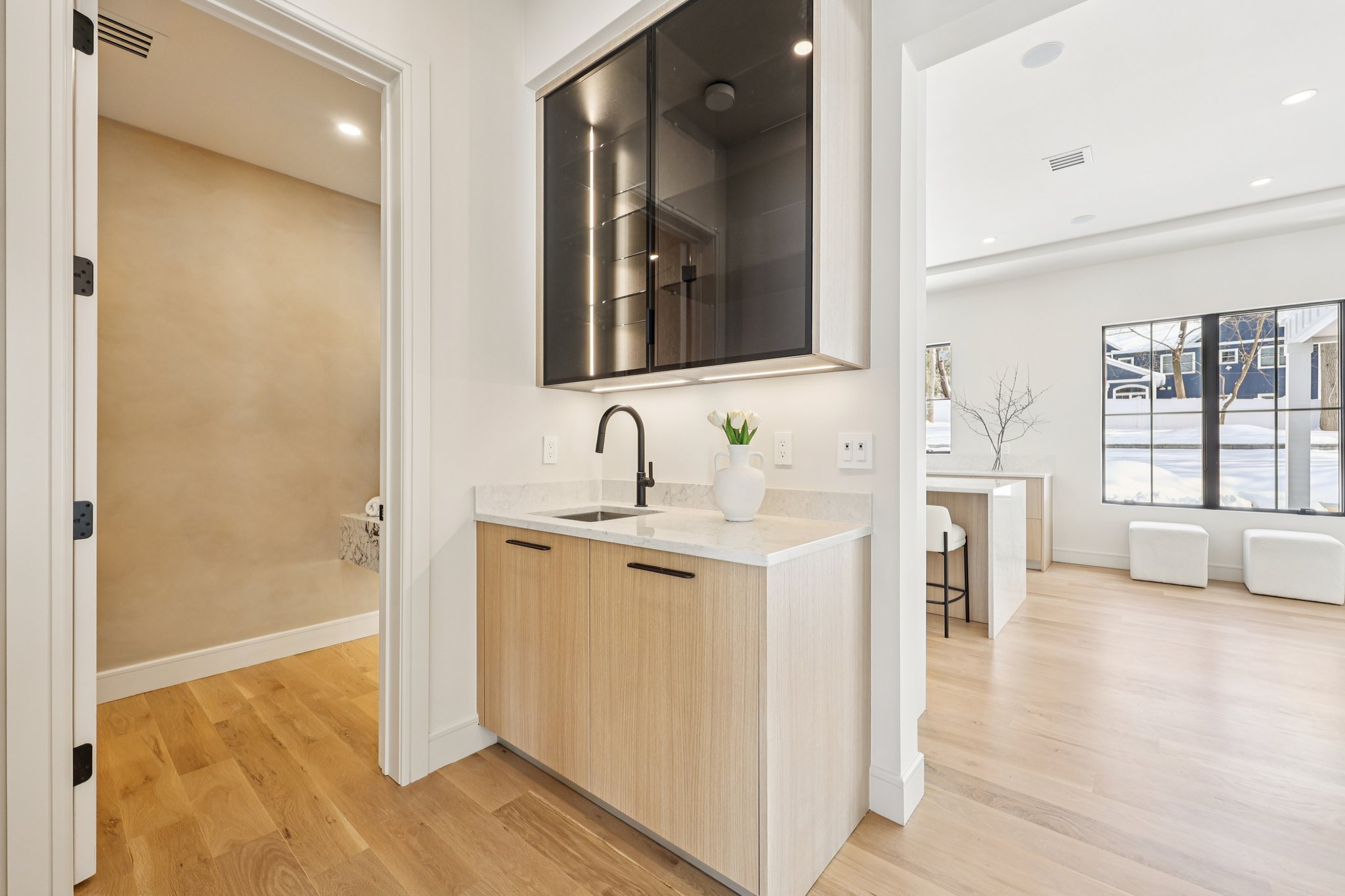 MacArthur Ave-S2502-032.jpg