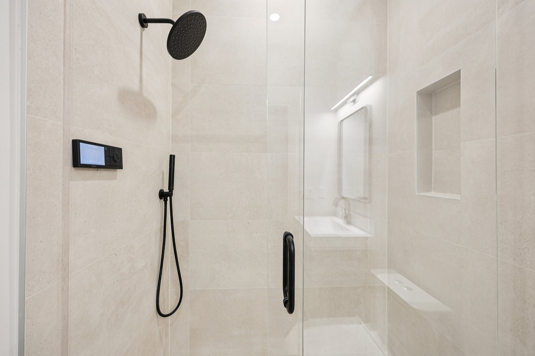 MacArthur Ave-S2502-093.jpg