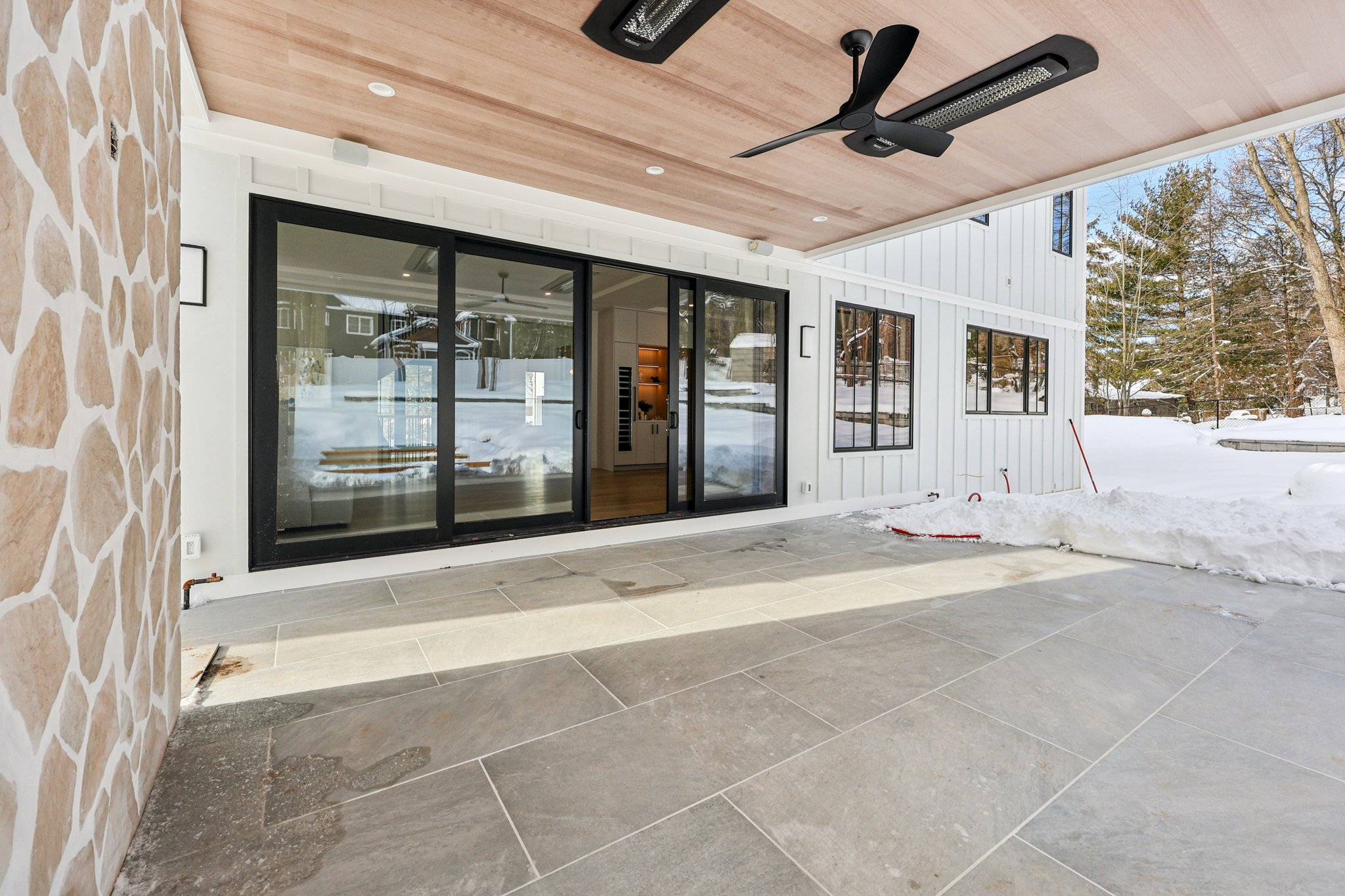 MacArthur Ave-S2502-097.jpg