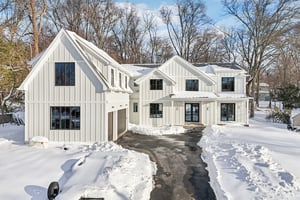 MacArthur Ave-S2502-001.jpg