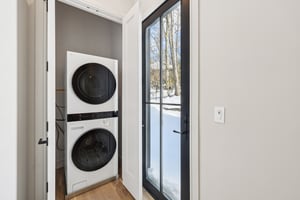 MacArthur Ave-S2502-042.jpg