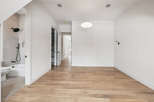 MacArthur Ave-S2502-069.jpg