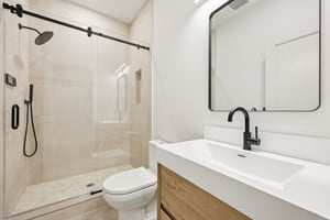 MacArthur Ave-S2502-092.jpg