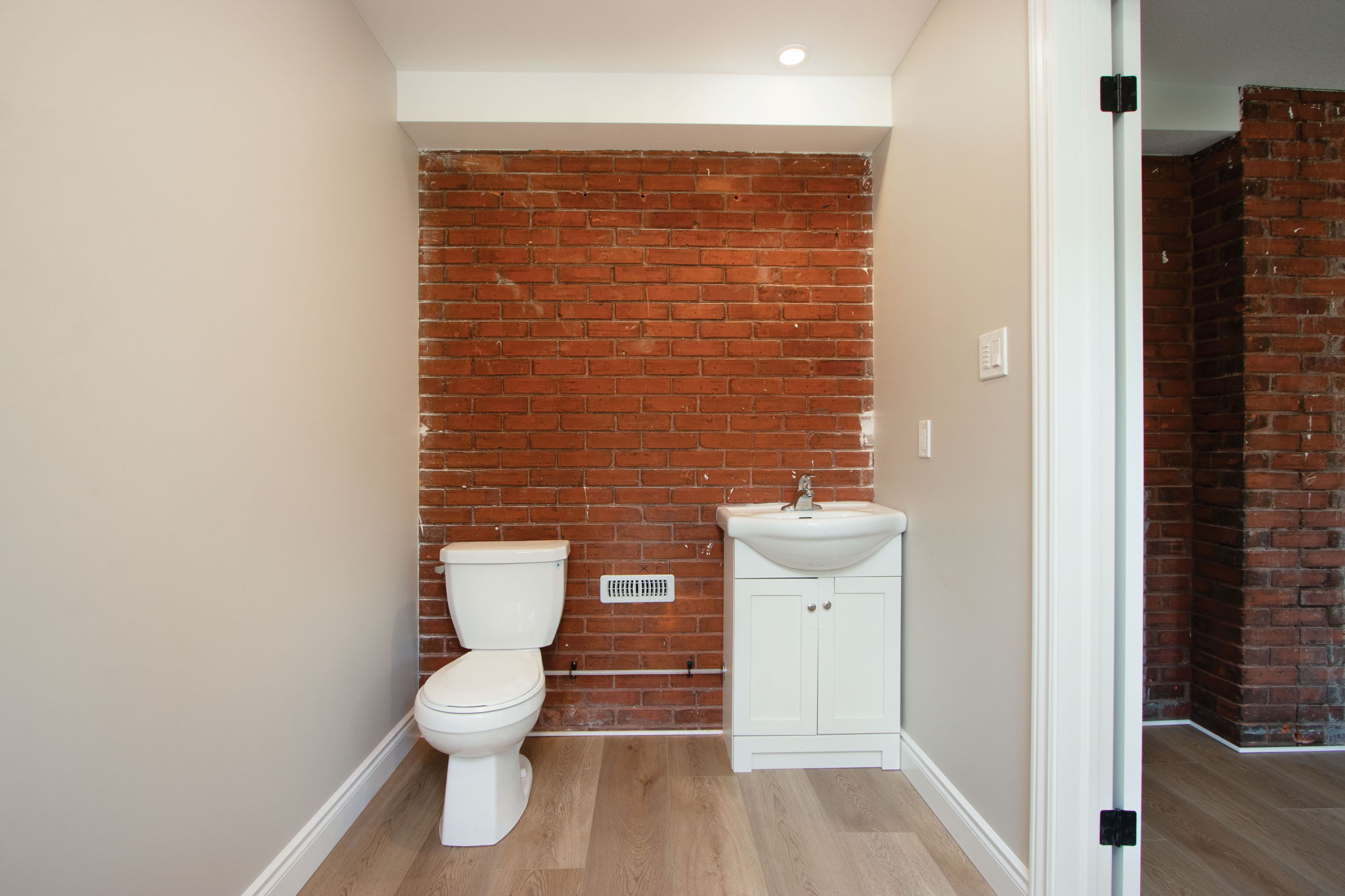 91 McNab St, Stratford, ON N5A 1Z3 Picture Your Home